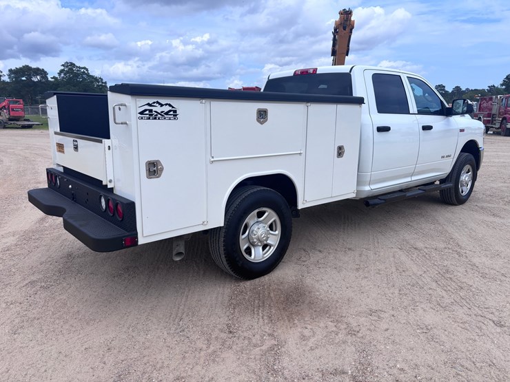 2022-dodge-ram-2500-image-4