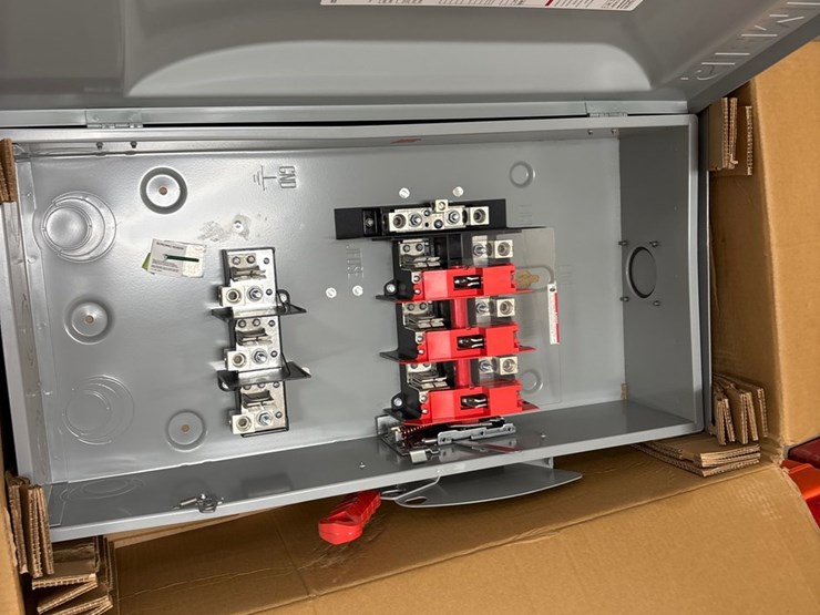 #4014-•-seimens-heavy-duty-safety-switch-image-6