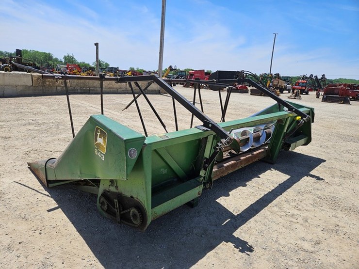 john-deere-643-image-3