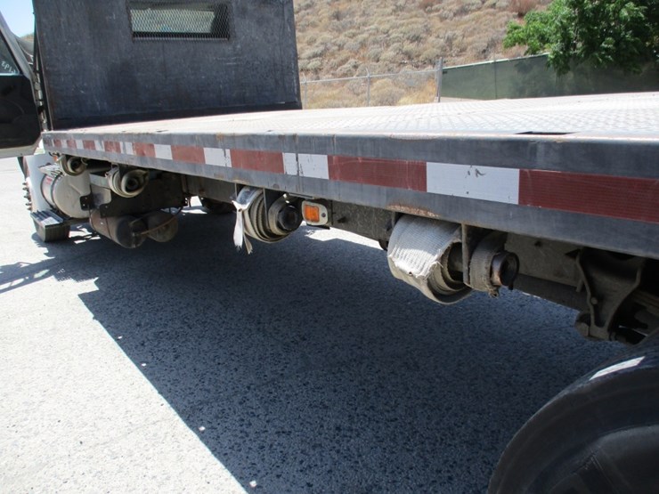 2010-international-durastar-4300-image-16