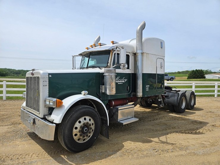 2006-peterbilt-379-image-1