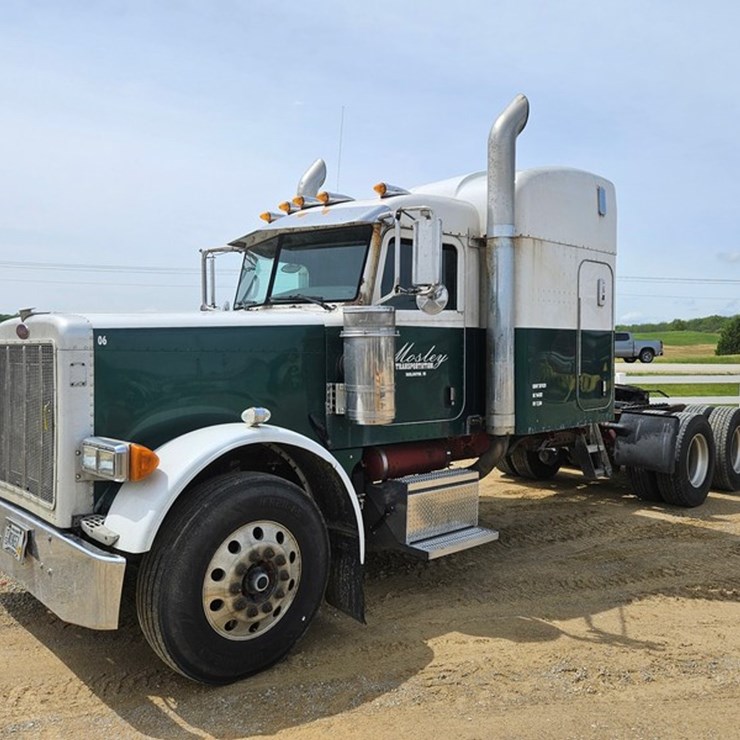 2006 PETERBILT 379