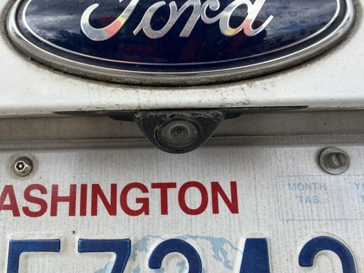 2015-ford-escape-image-19