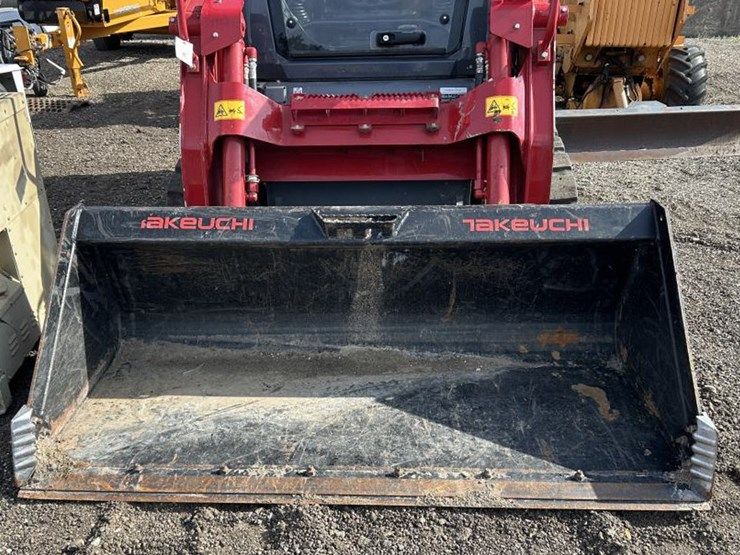 2024-takeuchi-tl10v2-image-13