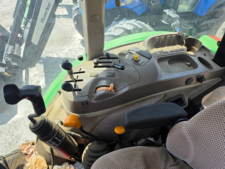 2013-john-deere-5100e-image-15