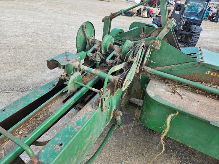 john-deere-24t-image-28