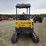 new-holland-e35-image-4