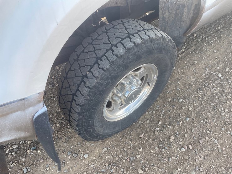 2004-ford-f250-lariat-image-15