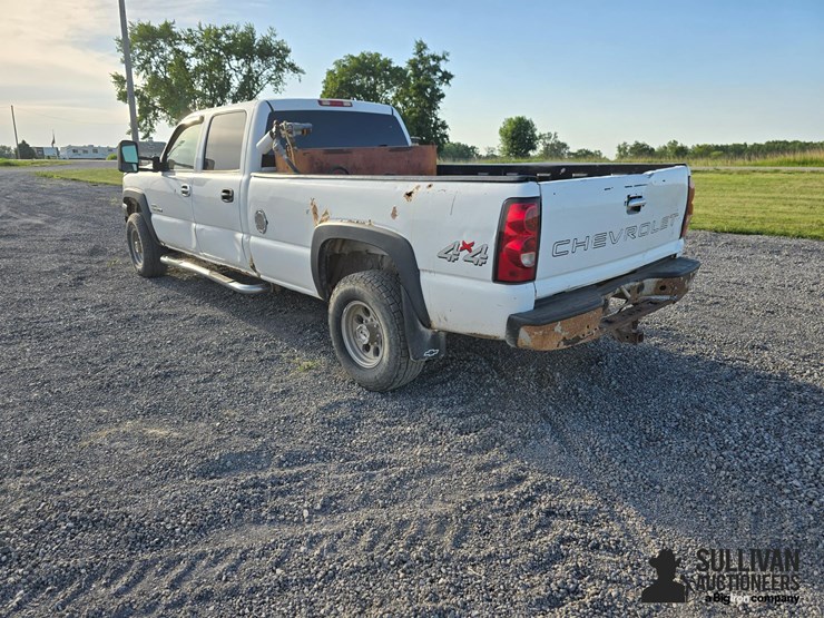 2006-chevrolet-silverado-2500-image-7