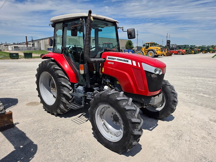2014-massey-ferguson-4610-image-1