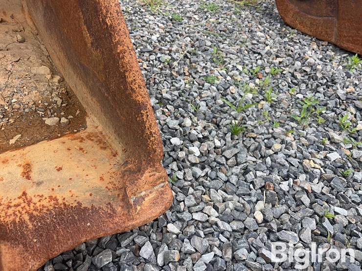 strickland-cx210-36”-excavator-bucket-image-14
