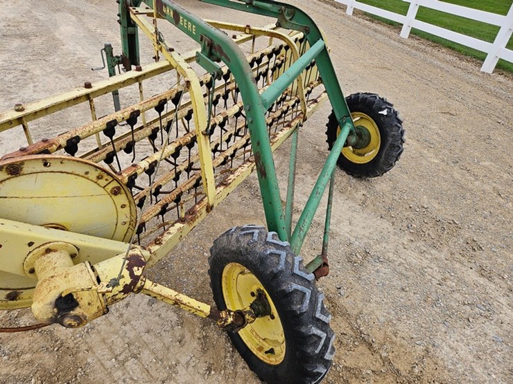 john-deere-660-image-14