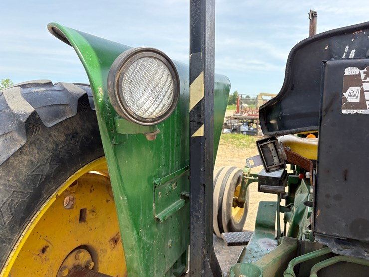 john-deere-2630-image-9