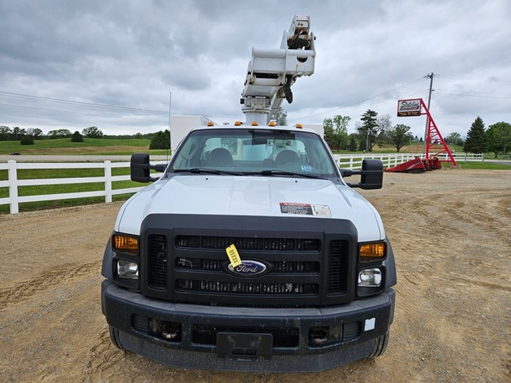 2008-ford-f550-image-8