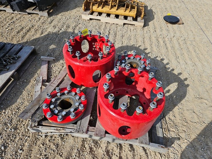 #5060-•-case/ih-dual-wheel-hubs-&-spacers-image-4