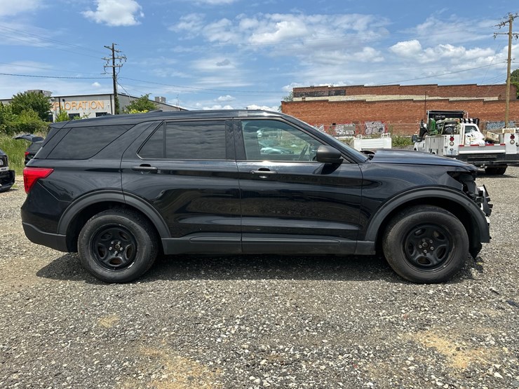 #41-•-2020-ford-interceptor-suv-image-6
