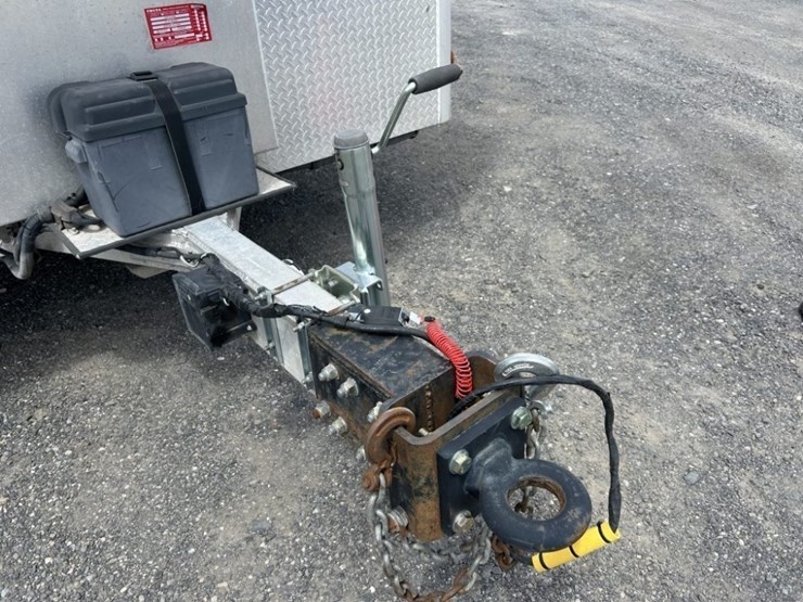 2013-aluma-18'-t/a-cargo-trailer-image-14