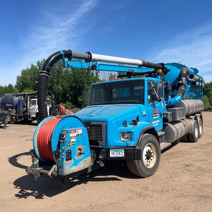1999 FREIGHTLINER FL80