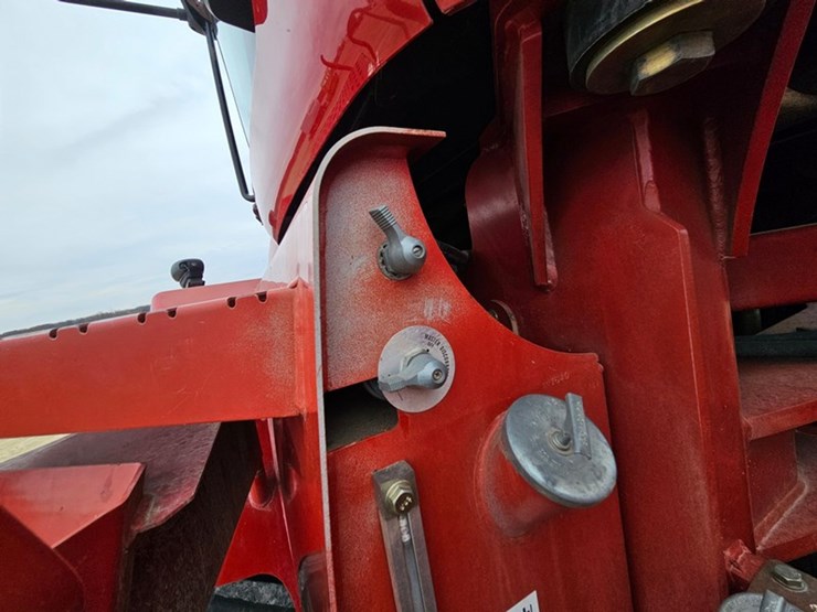 case-ih-stx375-quad-image-19