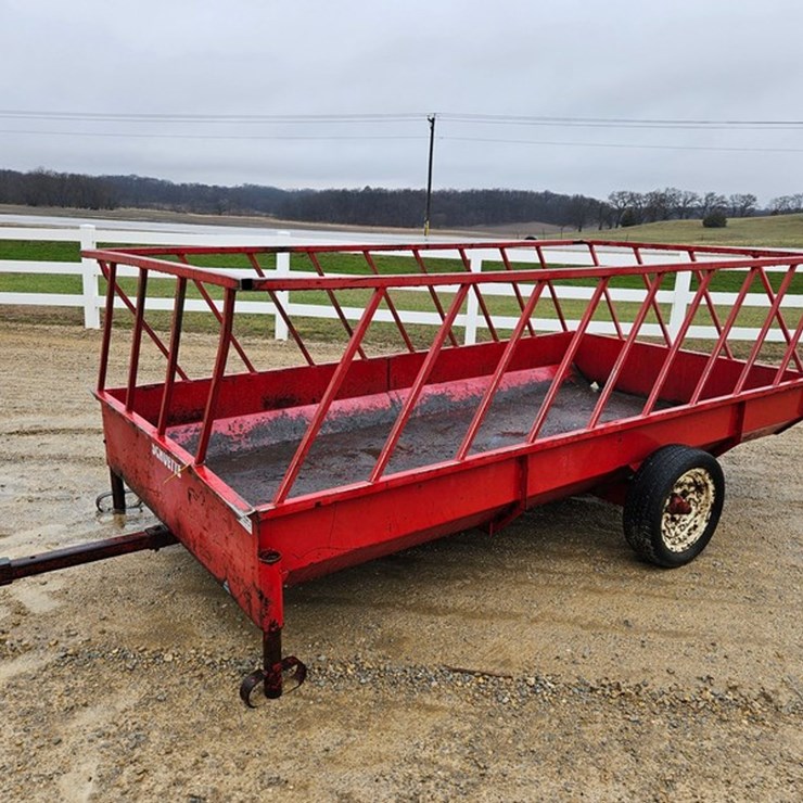 #5118 • Schuete Single Axle Bale Feeder Wagon