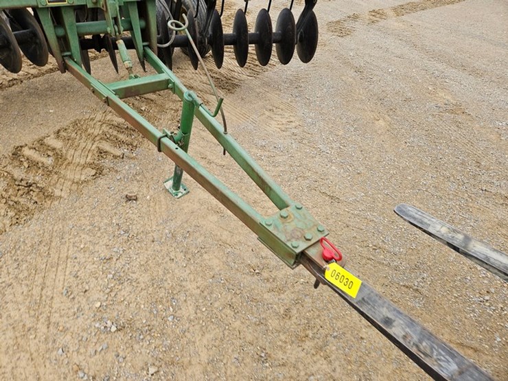 john-deere-215-image-9