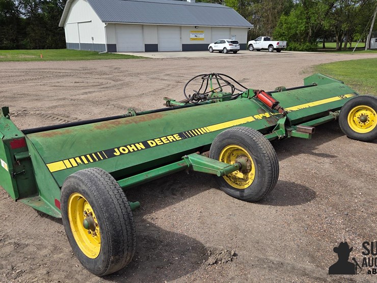john-deere-120-image-7