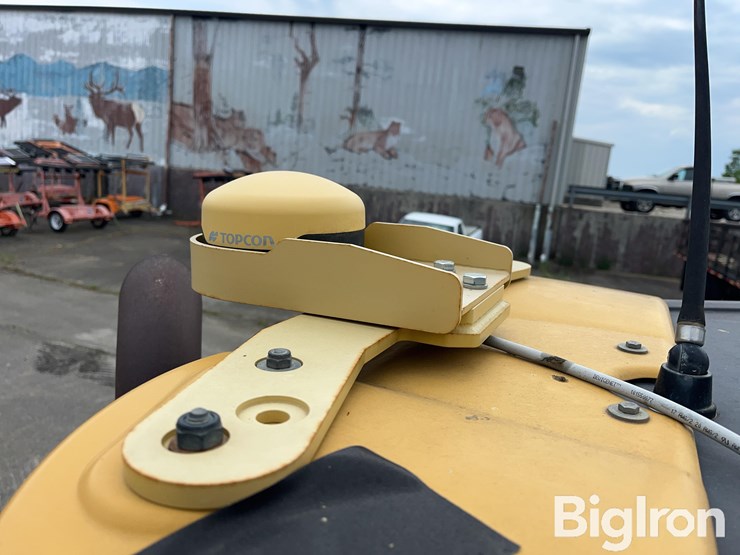 2014-caterpillar-d5k2-xl-image-11