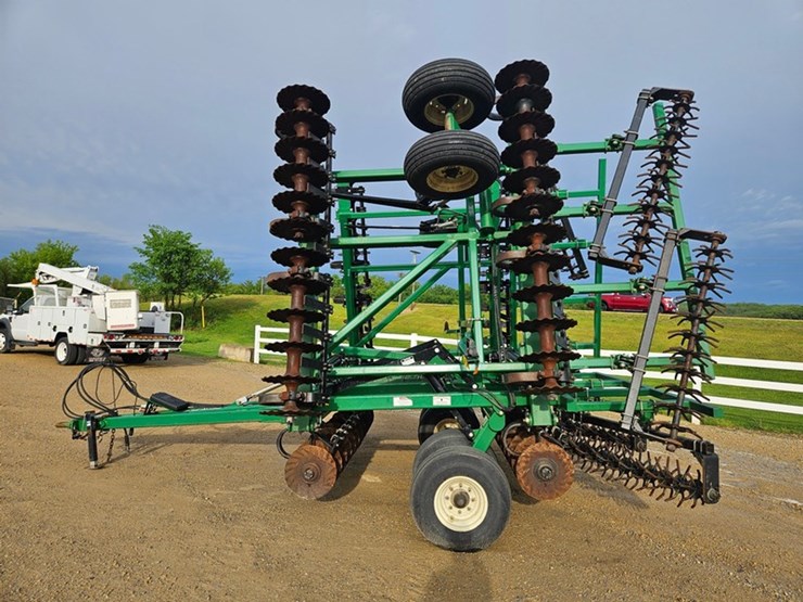 great-plains-3000-image-2