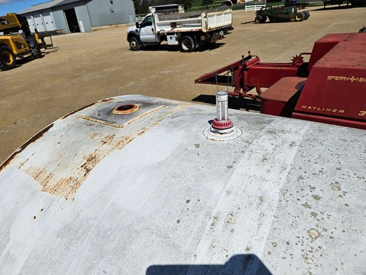 #5092-•-1000-gallon-fuel-tank-image-14