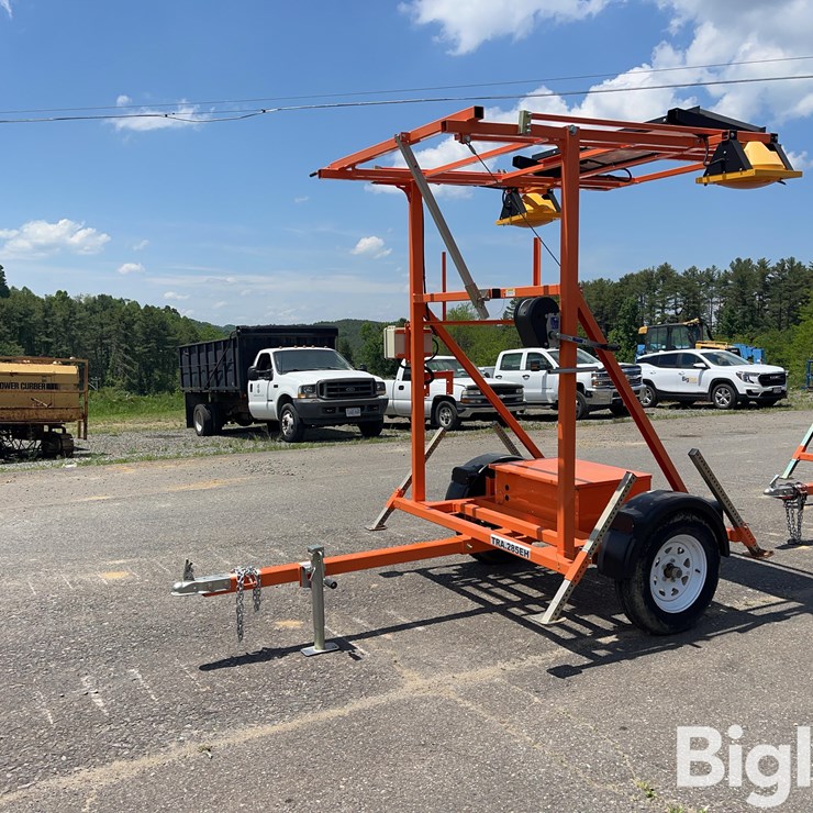 2023 Wanco Traffic Control Trailered Caution Sign