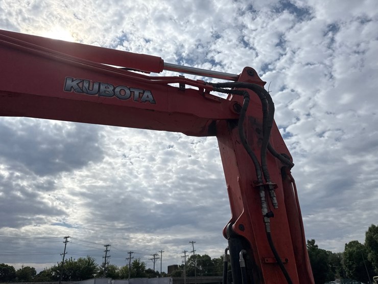 2012-kubota-kx080-3-image-10