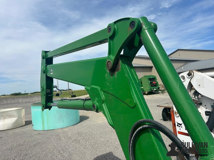 2017-john-deere-h-image-16