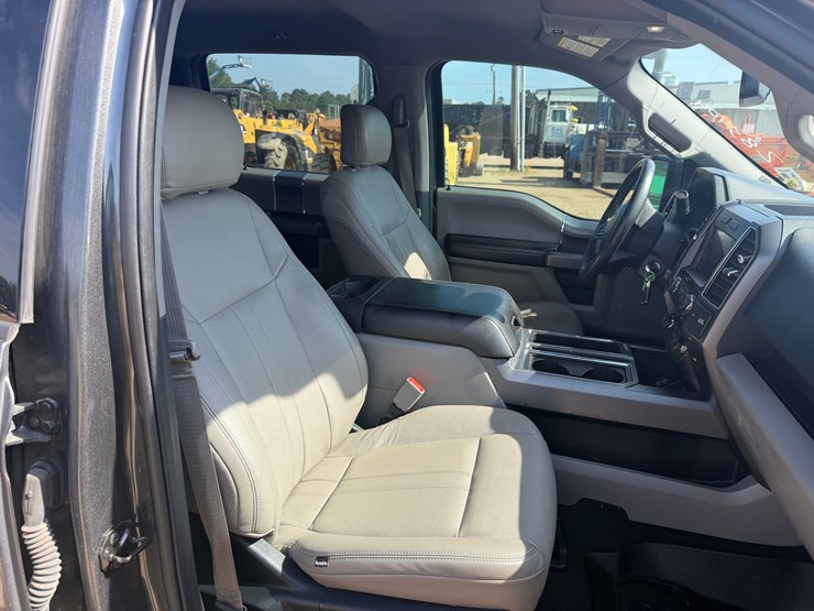2019-ford-f150-image-7