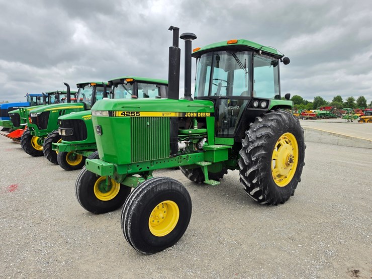 1989-john-deere-4255-image-1