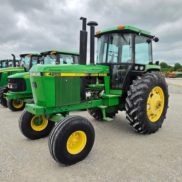 1989 JOHN DEERE 4255