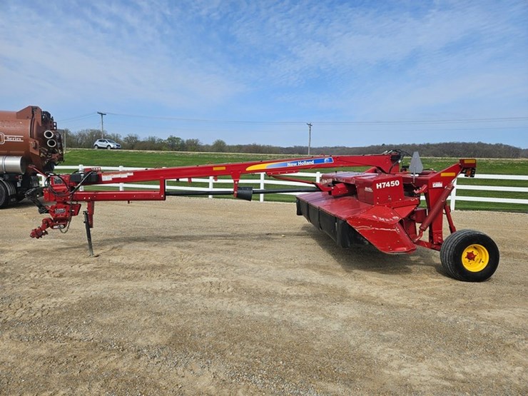 new-holland-h7450-image-2
