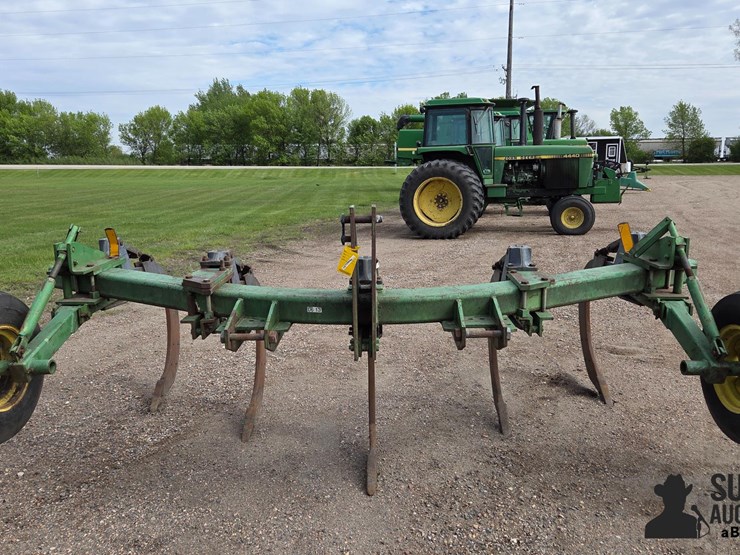 john-deere-910-image-2