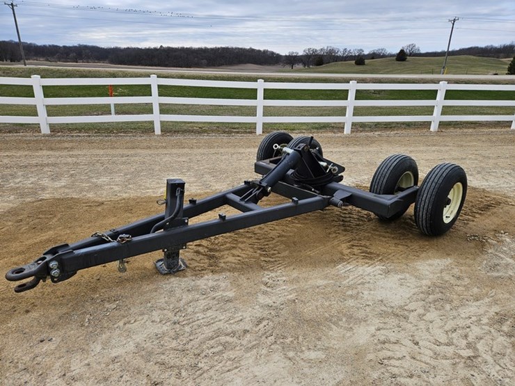 #5218-•-saf-holland-aw-pt6700-15a-hitch-caddy-image-1