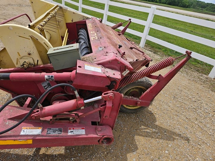 new-holland-472-image-20