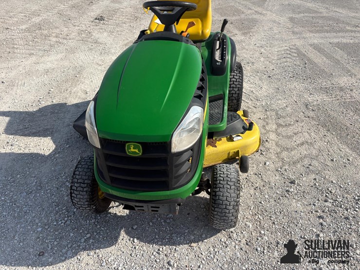 john-deere-d140-image-12