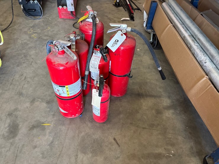 #4080-•-group-of-fire-extinguisher-image-3
