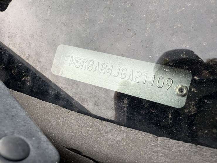2018-ford-explorer-image-9
