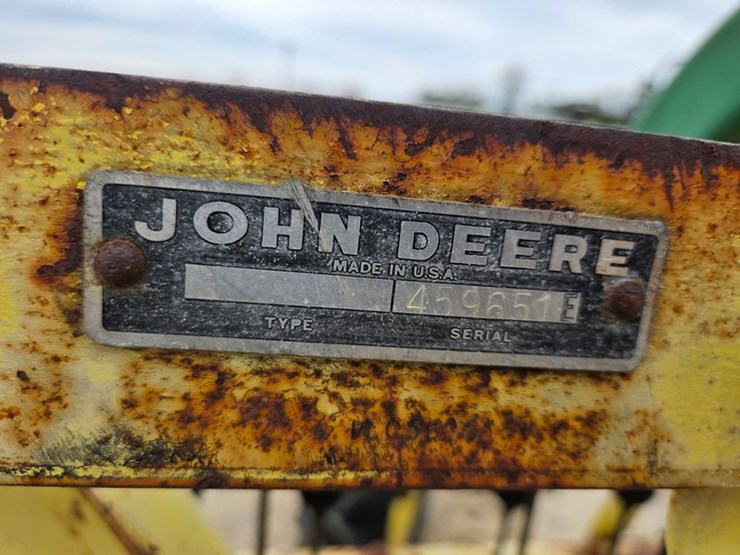john-deere-660-image-18