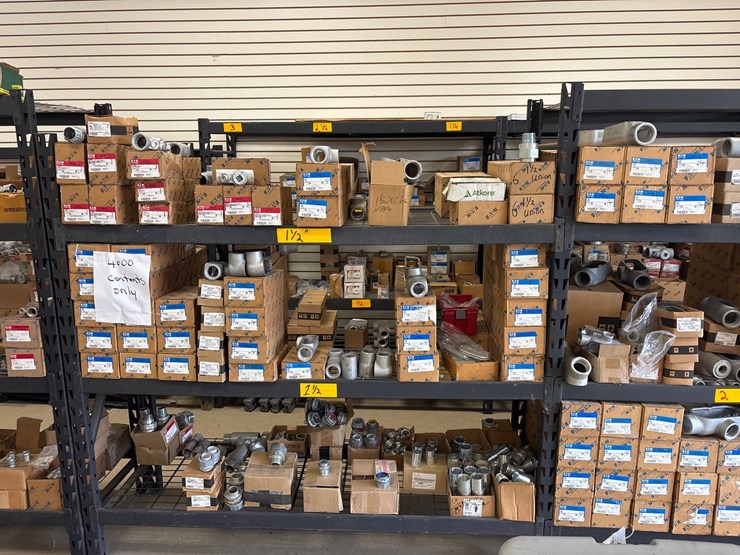 #4000-•-contents-of-three-shelving-units-image-2