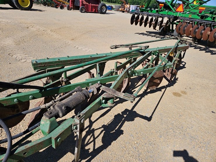 14-john-deere-14-image-16