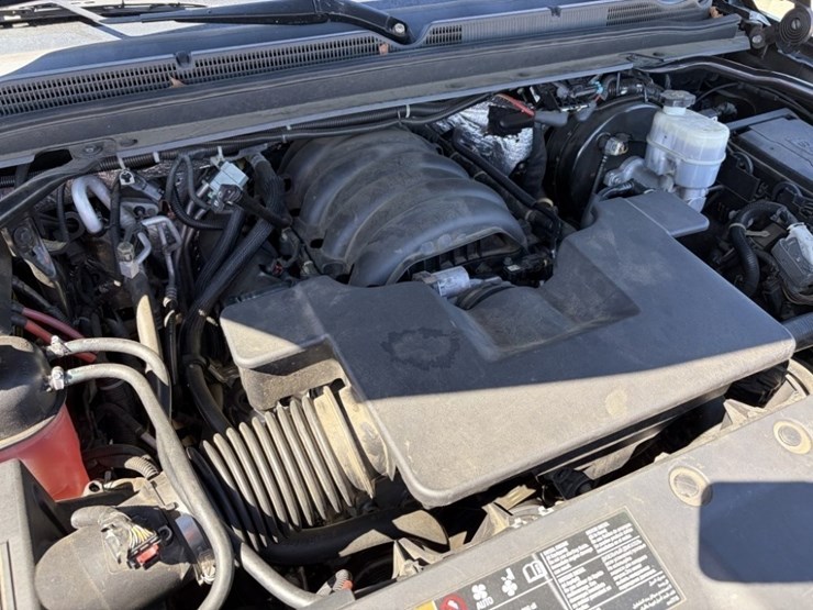 2018-chevrolet-tahoe-image-11