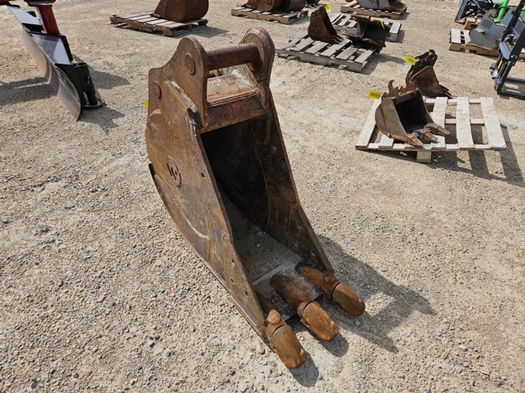 2017-wacker-neuson-et145-image-7