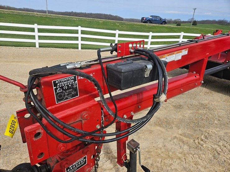 new-holland-h7450-image-11