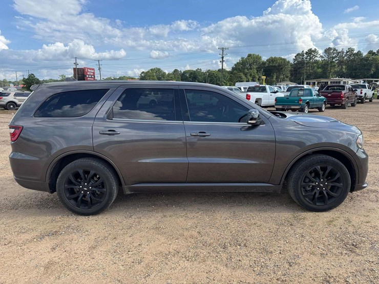 2019-dodge-durango-image-7