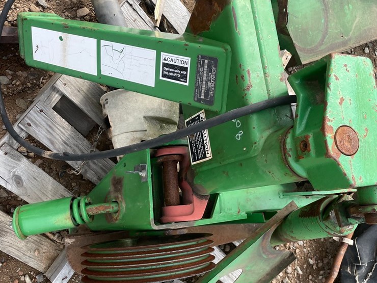 john-deere-275-image-9